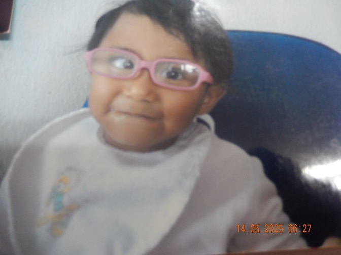 La cara de un hombre con lentes

El contenido generado por IA puede ser incorrecto.
